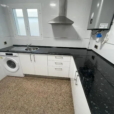 Encantadora Habitación Privada cerca del mar Málaga Exterior foto